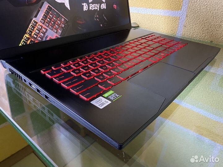 Msi Thin 17,3