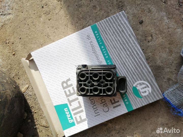 Блок управления пневмоподвеской touareg