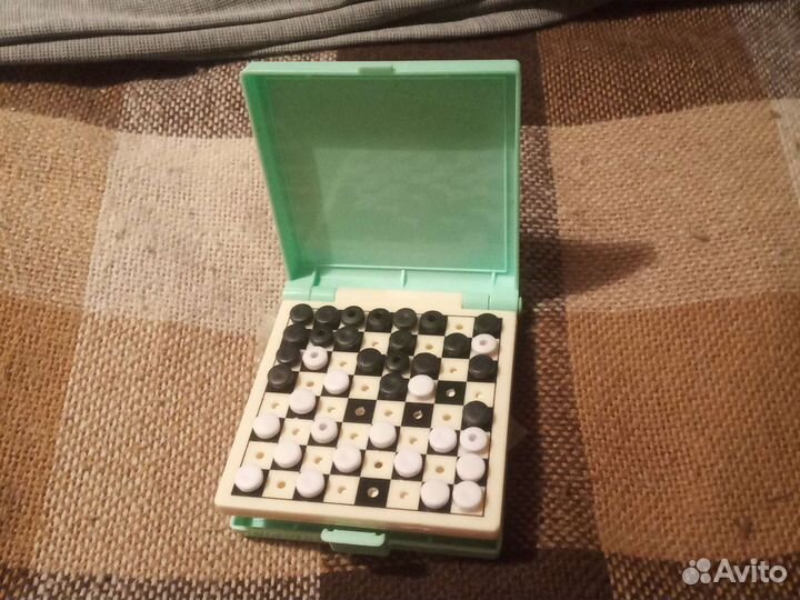 Дорожные шахматы,шашки