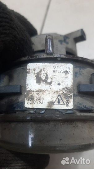 Фара противотуманная передняя Mazda MPV