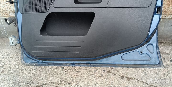 Дверь передняя правая Ford Fusion