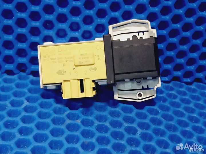 Убл Замок люка стиральной машины Candy