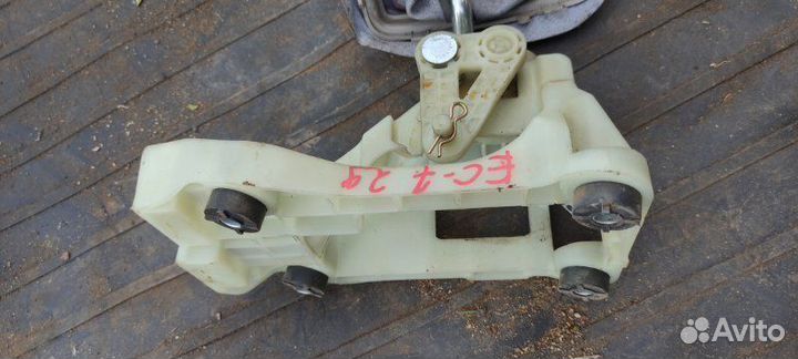 Кулиса кпп Geely Emgrand Ec7 FE1 JL4G15 2012