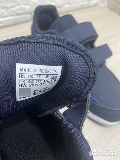 Кроссовки adidas