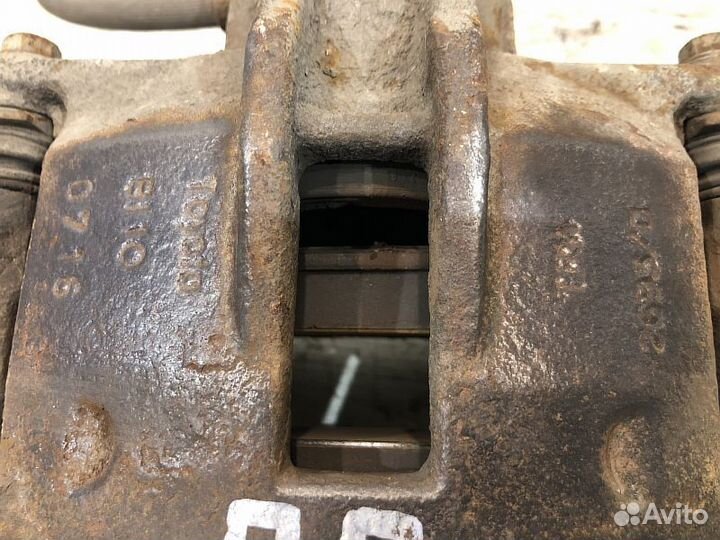 Суппорт тормозной Toyota Corolla E120