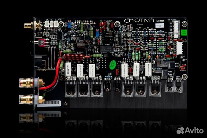 Усилитель мощности Emotiva XPA-11 Gen3