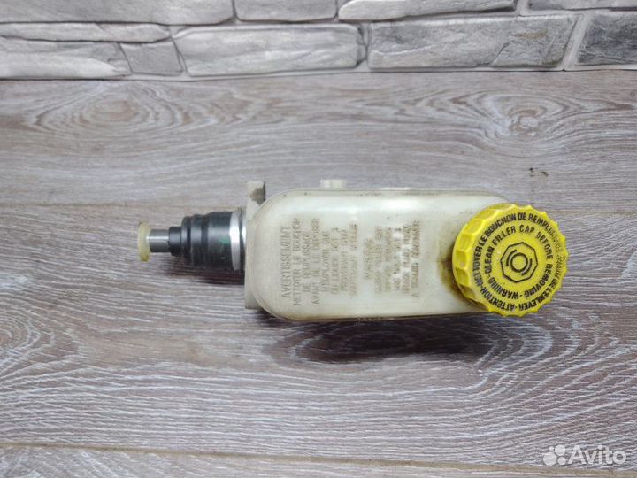 Главный тормозной цилиндр Газ Сайбер седан