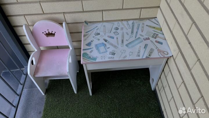 Стол и стул детский