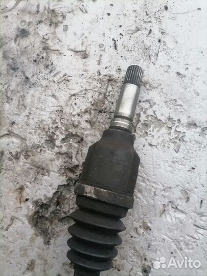 Передний правый привод Ситроен С3 А51