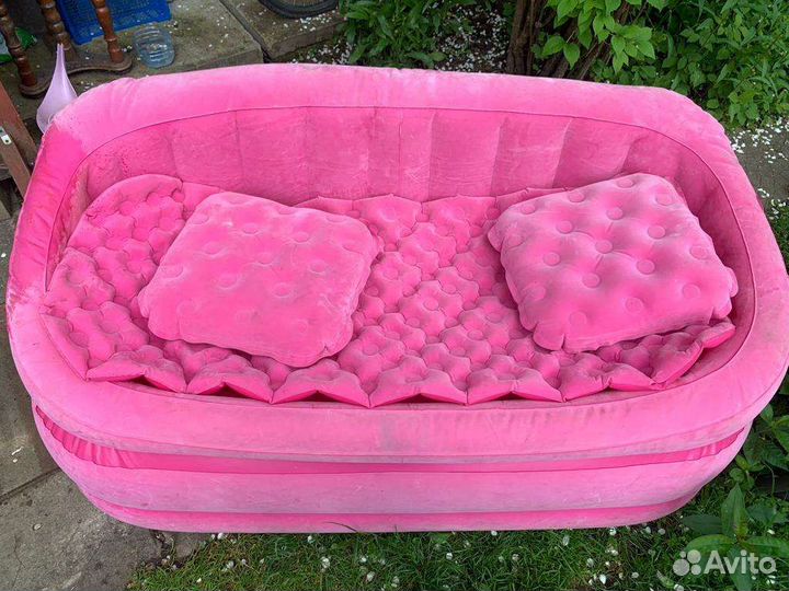 Надувной диван intex 68573