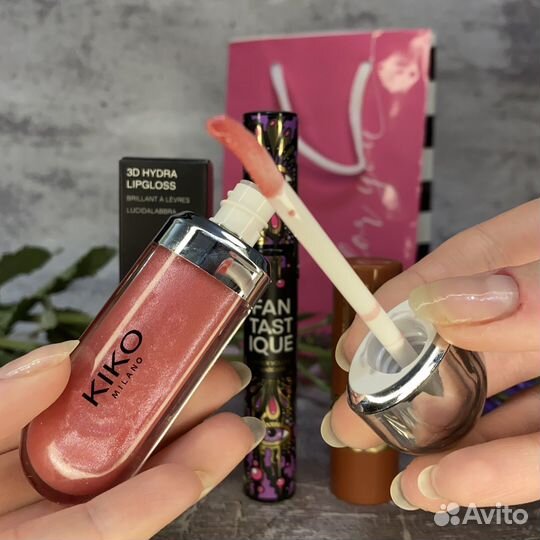 Блеск для губ Kiko Milano