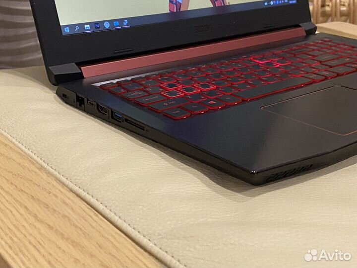 Мощный ноутбук Acer nitro