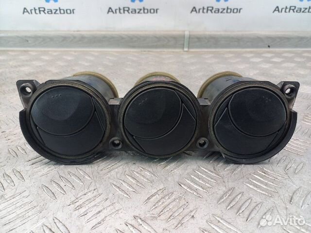 Дефлектор воздушный центральный Mazda Mazda 6 GG