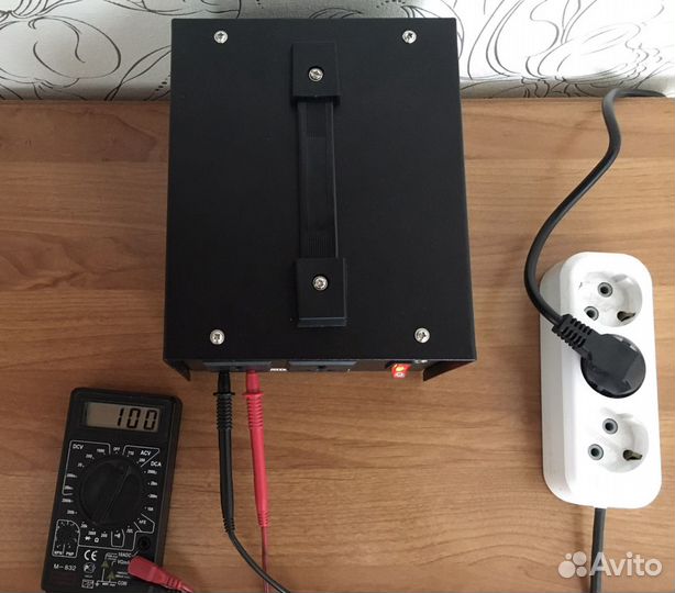 Понижающий трансформатор 220 / 230 - 100 Вольт