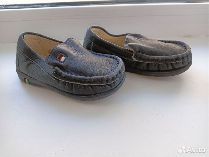 Сандали детские