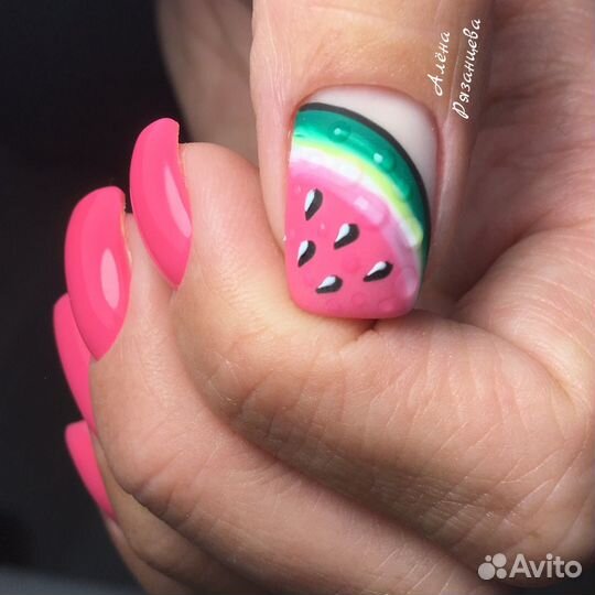 Маникюр на дому