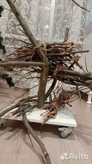 Подставка на колёсах