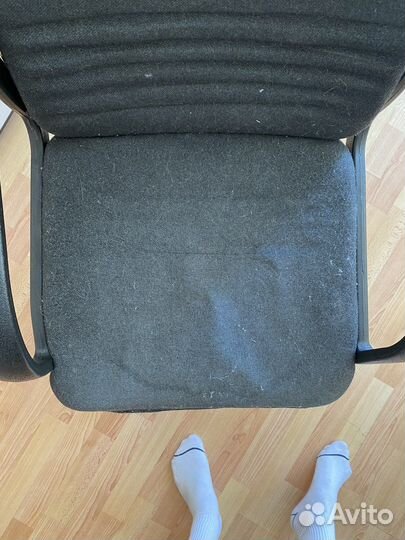 Офисное кресло