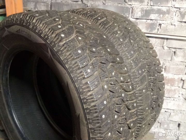 Bridgestone Blizzak Spike-02 205/60 R16