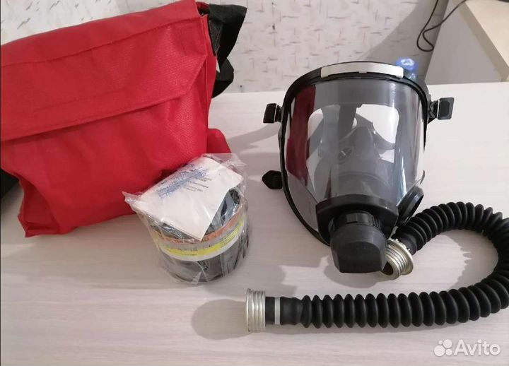 Противогаз