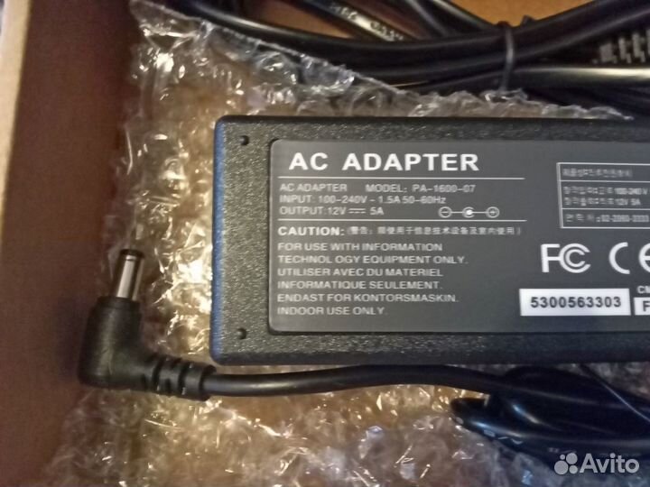 Блок питания hitachi sawa-02-521: адаптер 12V 5A