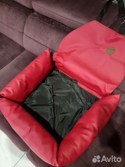 Автокресло для собак