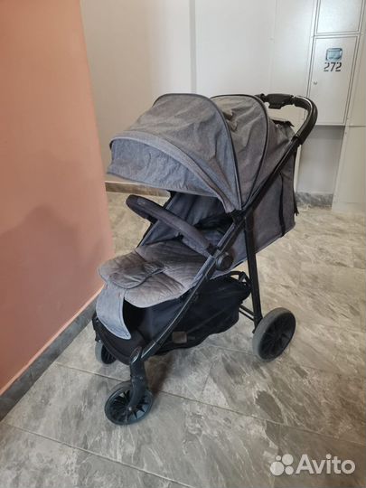 Прогулочная коляска Costa