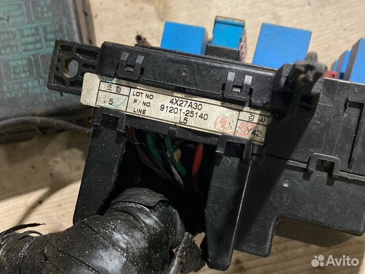 Блок предохранителей hyundai accent 2 тагаз