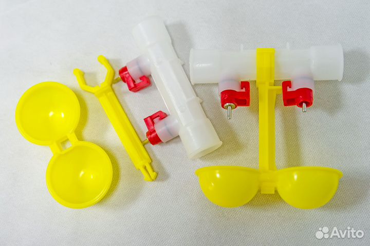 Ниппельные поилки для кур перепелов комплект