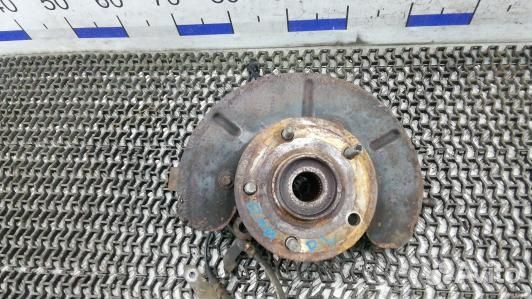 Ступица передняя левая dodge journey (YUK19K901)