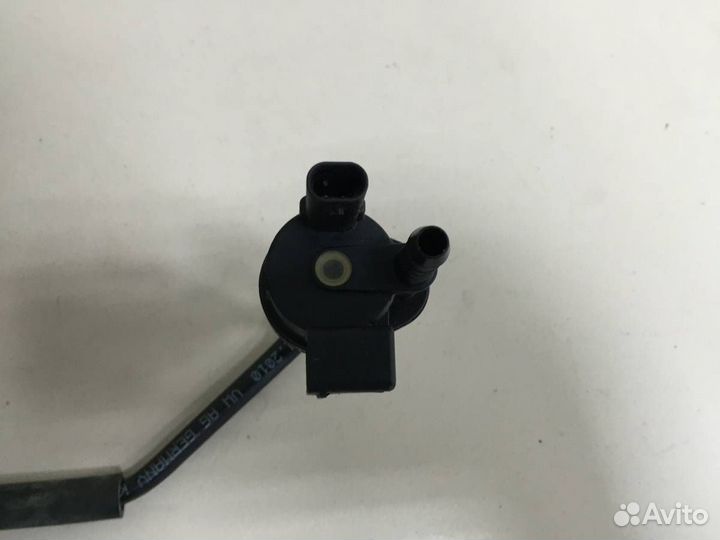 Клапан вентиляции топливного бака Volkswagen Tigua