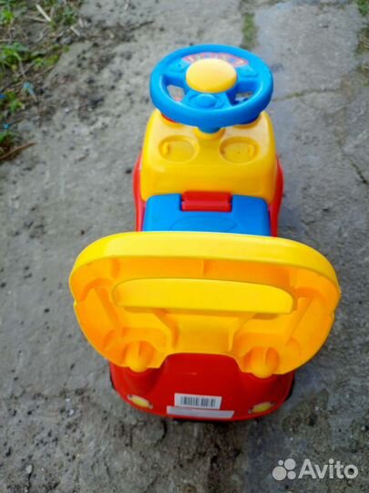Машинка-каталка