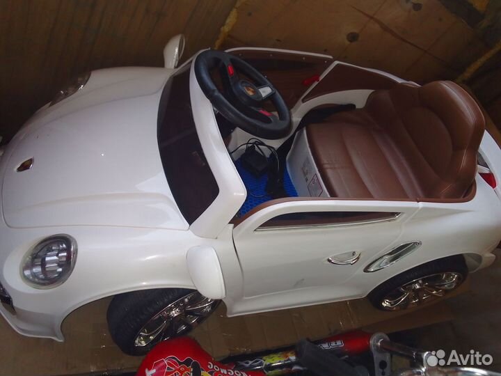 Машинка-каталка