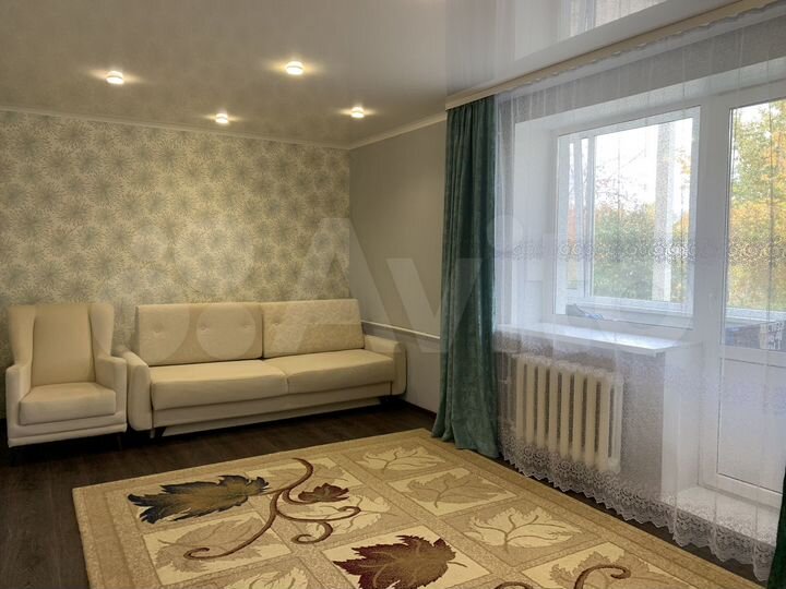 2-к. квартира, 52,9 м², 1/3 эт.