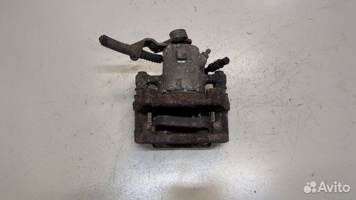 Суппорт Opel Zafira B, 2012