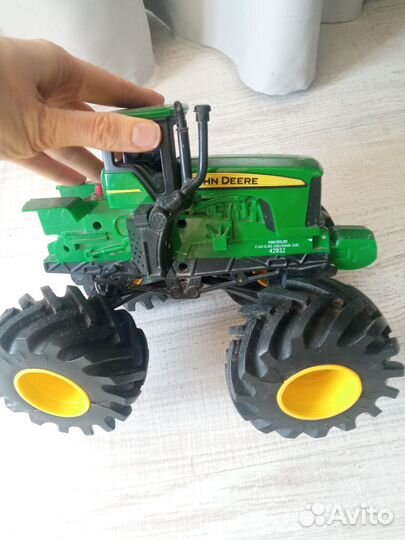 Детская машинка трактор