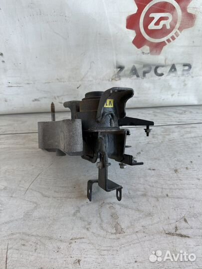 Lexus RX4 Подушка двигателя верхняя правая 3.5 4WD
