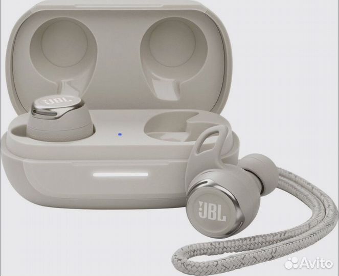 Беспроводные наушники True Wireless