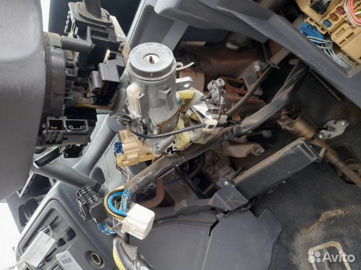 Рулевая колонка Toyota Noah KR42 7K