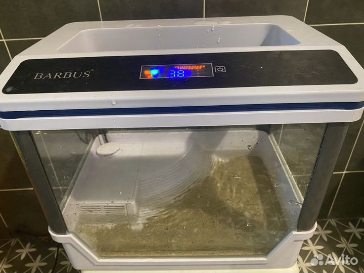 Аквариум с фильтром и подсветкой