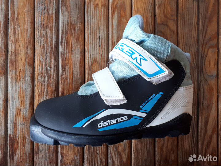 Детские лыжные ботинки 34р