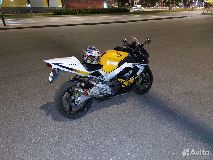Мотоцикл Honda CBR929RR