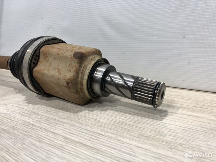 Привод подвески колеса Renault sandero 2 Лев