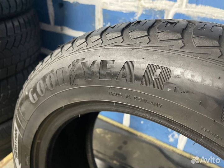 Goodyear Vector 4Seasons Gen-2 205/55 R16 91V