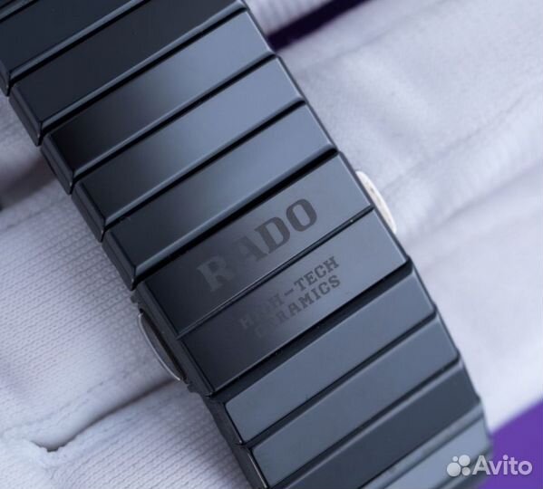 Часы женские Rado с бриллиантами