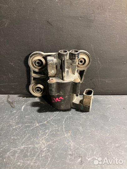 Клапан воздушный Land Rover Range Rover L322