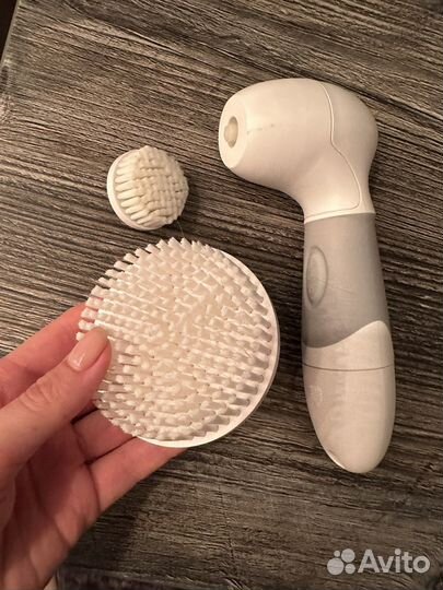 Щетка для чистки кожи лица и тела Gezatone