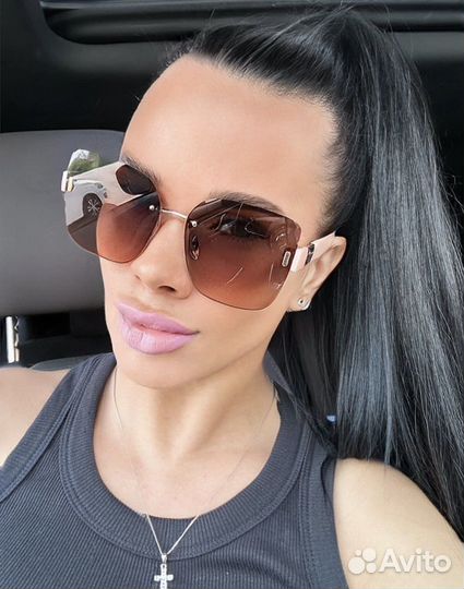 Солнцезащитные очки Hermes