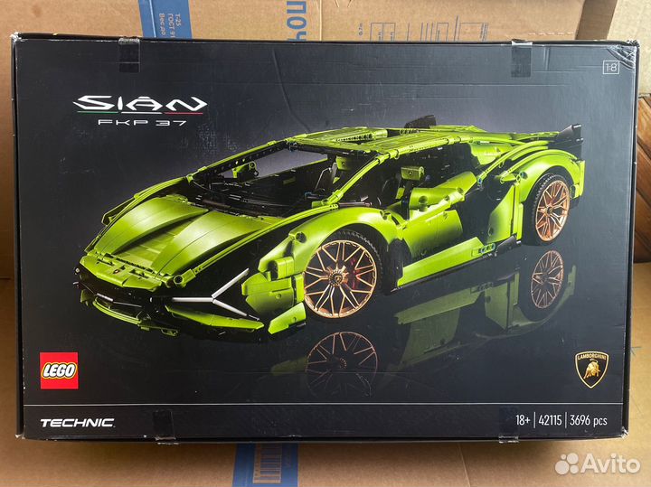 Новый Lego technic 42115 Lamborghini Sian