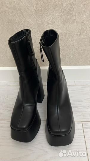 Ботильоны женские Bershka